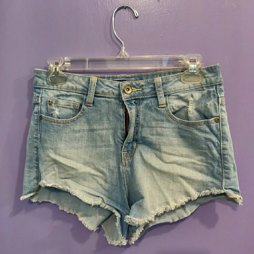 Lovesick Light Wash Jean Shorts